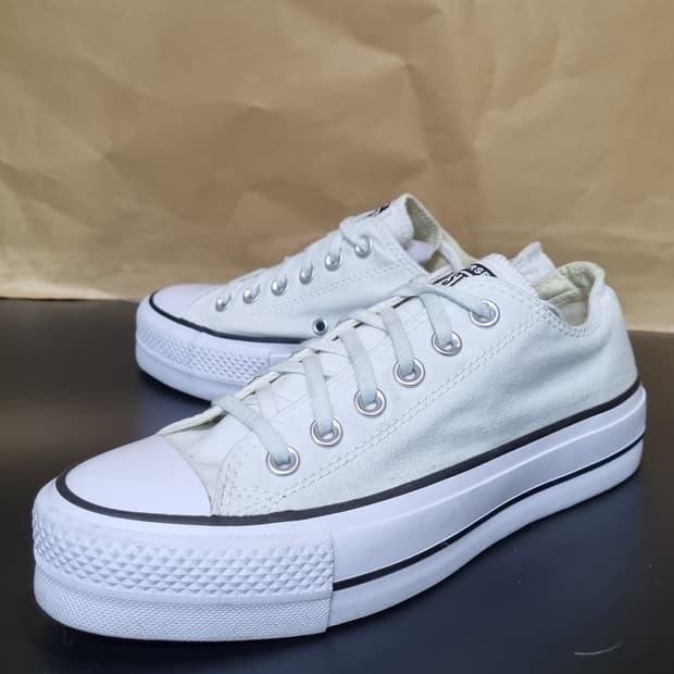 컨버스 올스타 리프트 여성스니커즈235