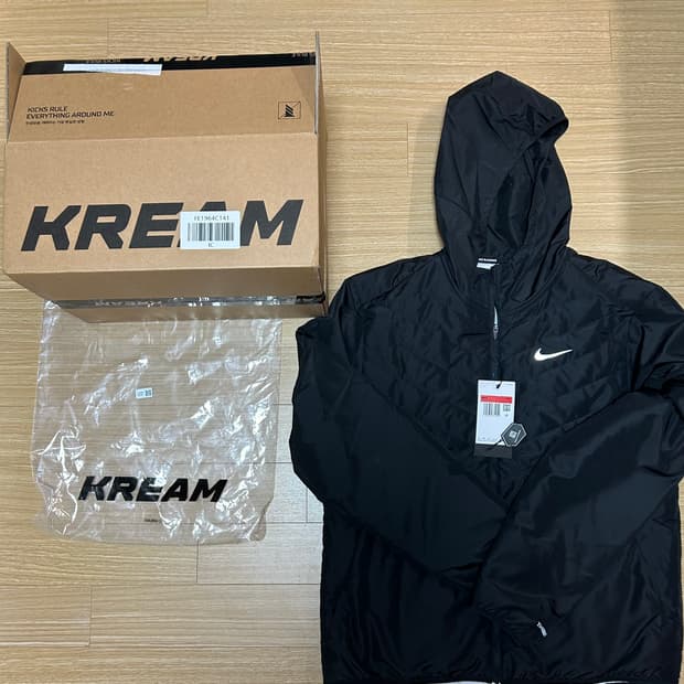 나이키 써마핏 리펠 신세틱 필 러닝자켓 블랙 L사이즈 새상품