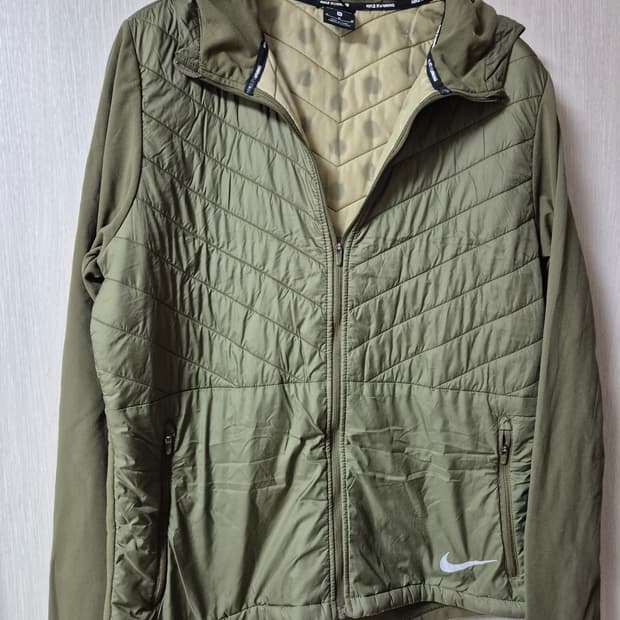 나이키 러닝 에어로레이어 경량 패딩 자켓 M