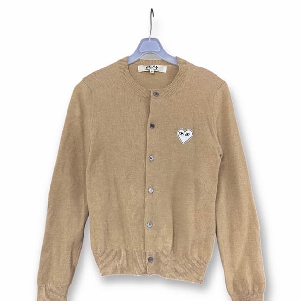 꼼데가르송 베이지 니트 가디건