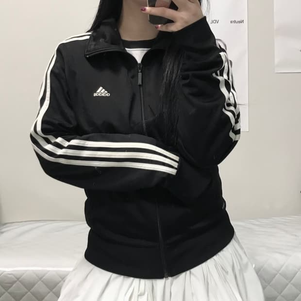 아다다스 트레이닝 져지 100