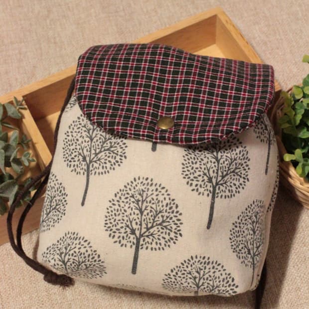 핸드메이드 나무무늬 스트링 파우치