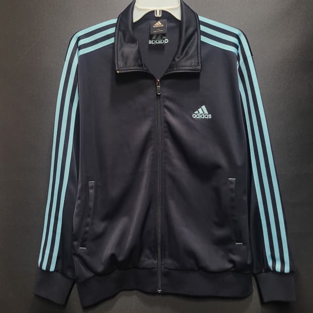 아디다스 곤하 네이비 스카이 시나모롤 트랙탑 져지 