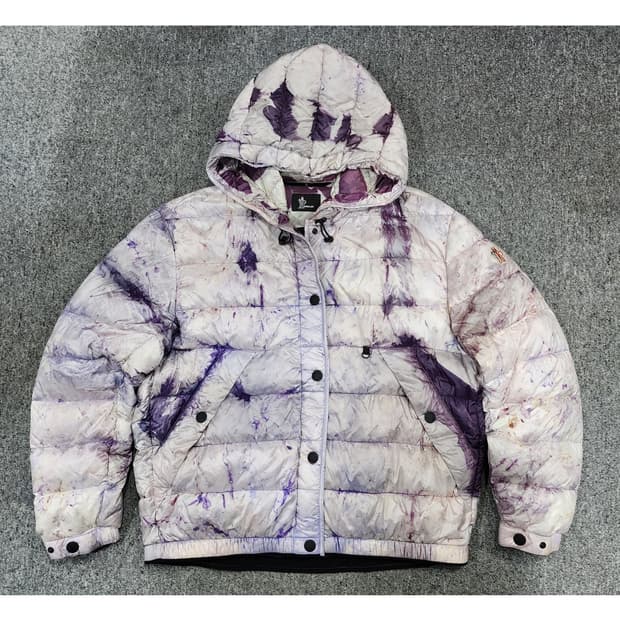 몽클레어 리브스 타이다이 구스 다운 후드 경량 패딩 3