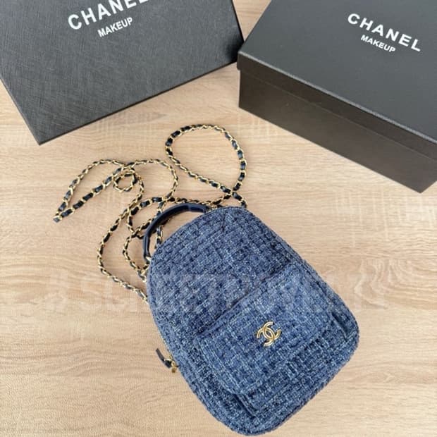 샤넬뷰티 트위드 미니백팩 블루 기프트 백