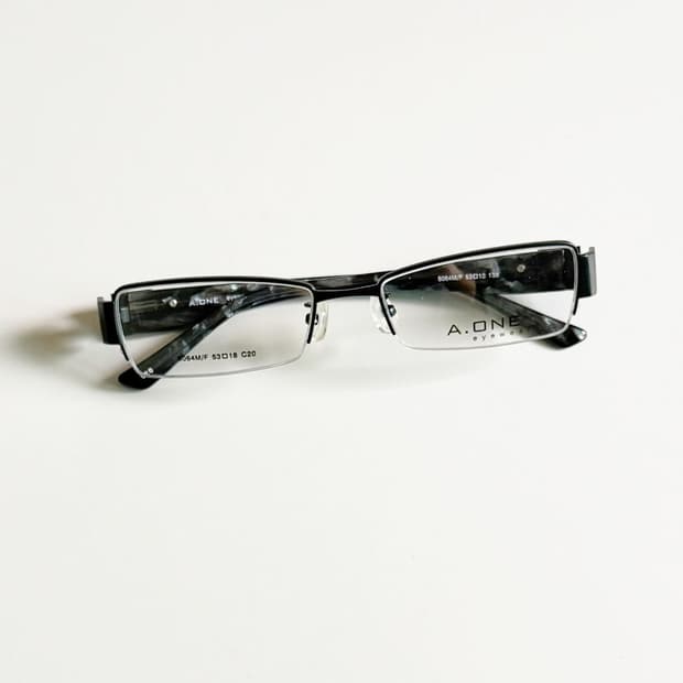 A.ONE 반무테 스퀘어 블랙 메탈 빈티지 안경