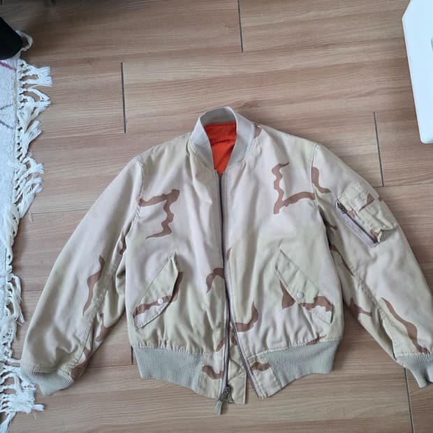 알파 MA1 사막삼색 xl