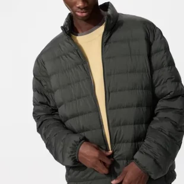 유니클로 퍼프테크 경량패딩 올리브 L 새상품