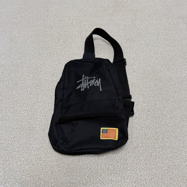 스투시 미니 슬링백