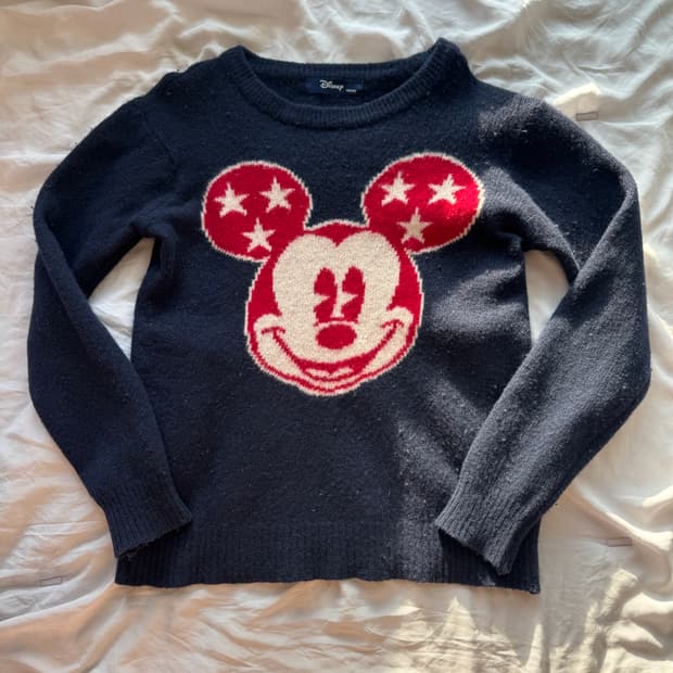 디즈니 미키마우스 니트 스웨터