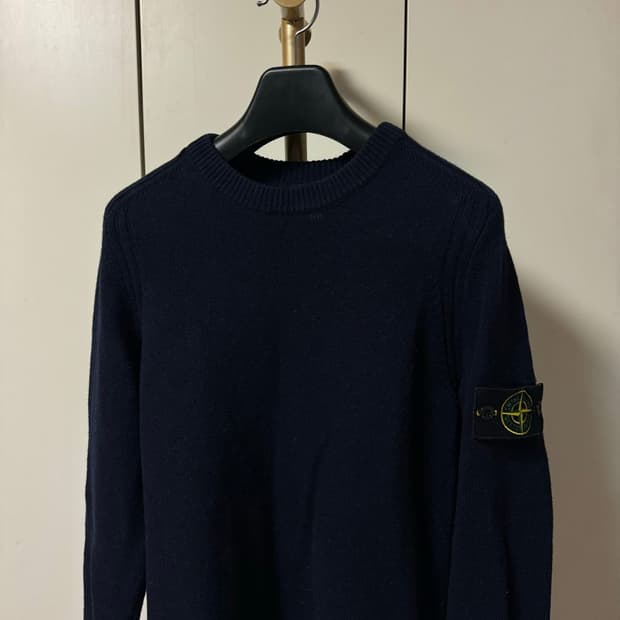 (100퍼센트 정품)스톤아일랜드 니트 네이비 M