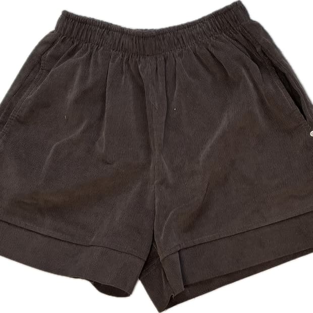 교환) 브라운 반바지 -> 블랙/차콜 반바지 (아무거나)