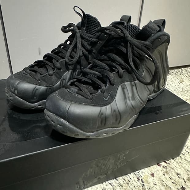 나이키 에어 폼포짓 원 블랙 앤트러사이트 265