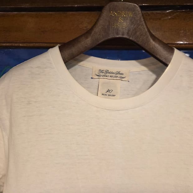 레미 릴리프 티셔츠