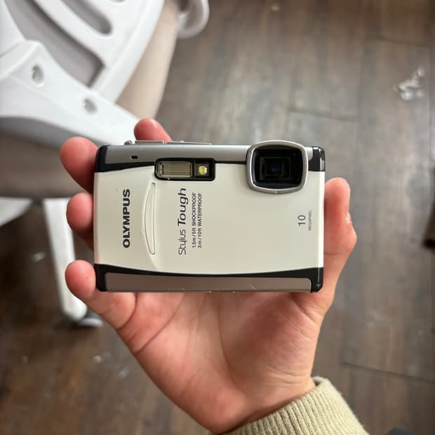 올림푸스 스타일러스 터프6000 디지털카메라