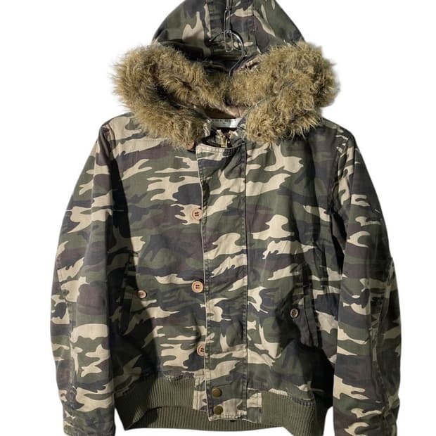 grecot 퍼 후드 카모 봄버