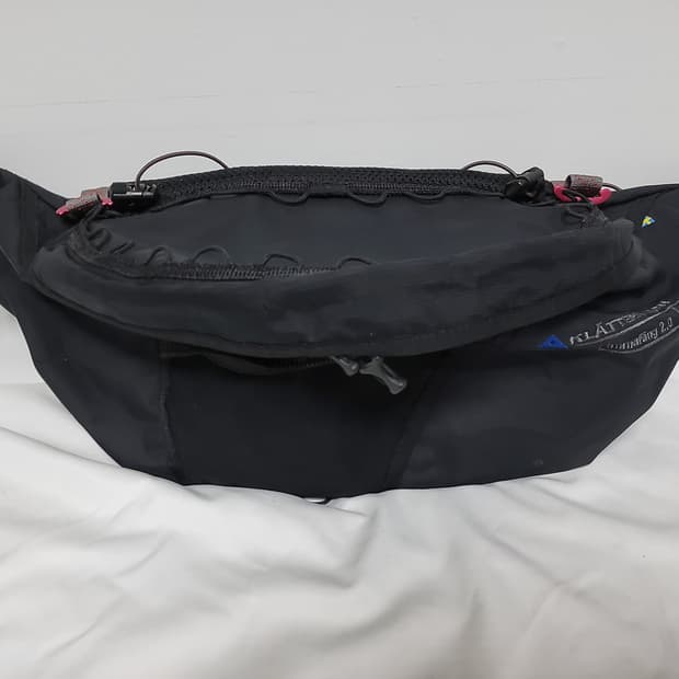 클라터뮤젠 힙색 정품 