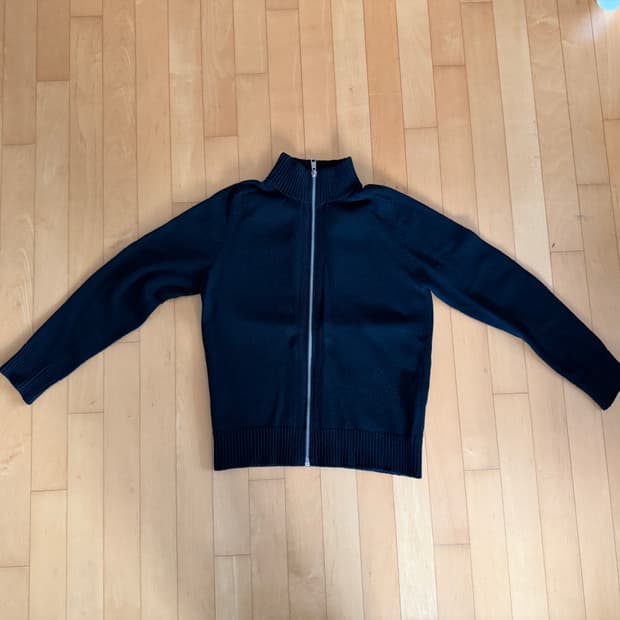 프라다 집업 가디건 (48)