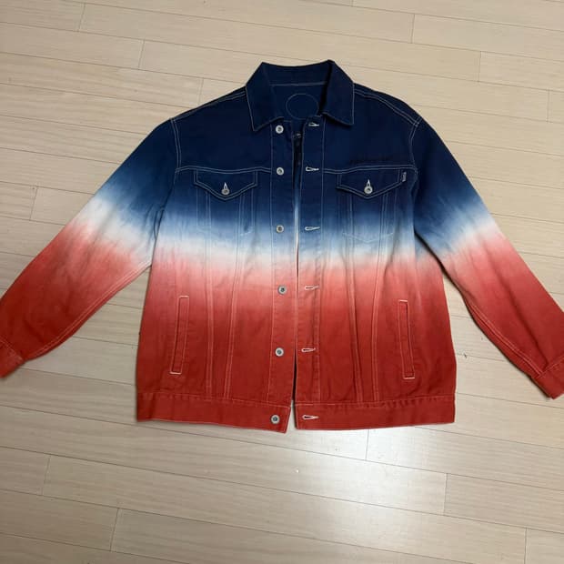 베이프 그라데이션 트러커자켓