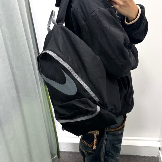 나이키 블랙 백팩