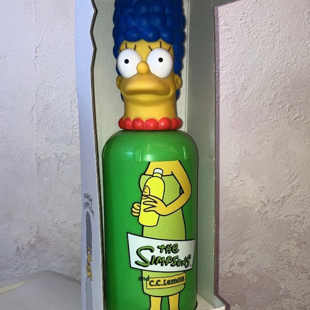2001년 빈티지 마지 심슨 보틀