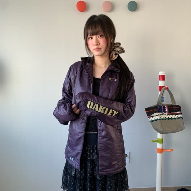 oakley padded jumper