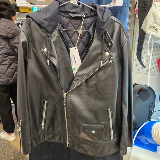 [쿨거환영]디젤  '간지 폭발' 투웨이 후드 레더 자켓 - 힙스터 종