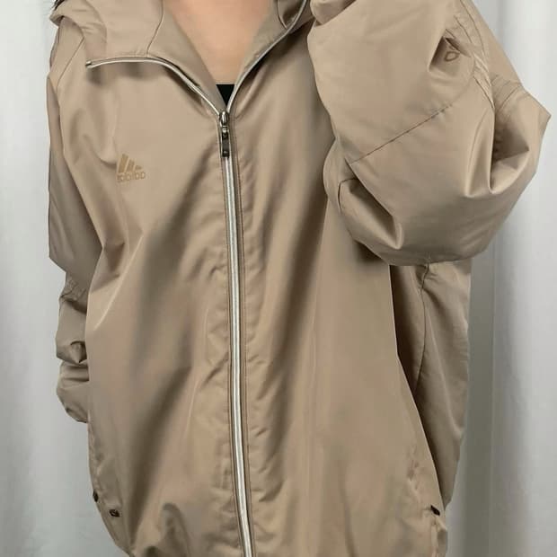 아디다스 베이지 올드스쿨 바람막이 자켓