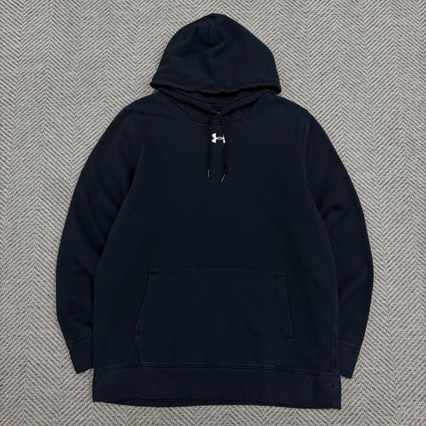 언더아머 센터 로고 후드티 v3055