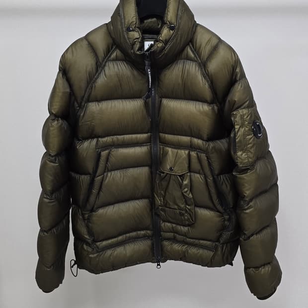 22fw cp컴퍼니 디디쉘 패딩 m사이즈 95 판매