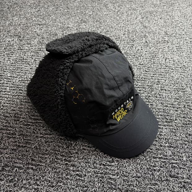 마운틴 하드웨어 고어텍스 고프코어 이어플랩 캡 2986