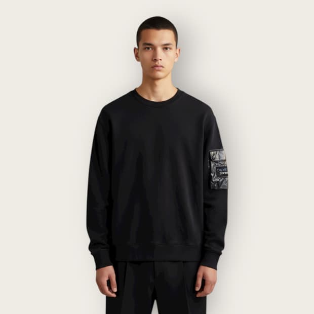 L/ 듀베티카 22FW 맨투맨