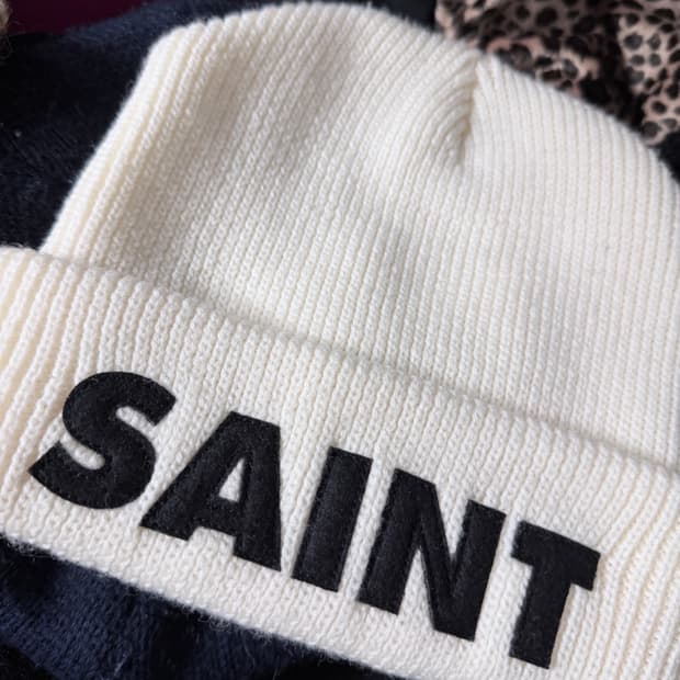 SAINT Mxxxxxx WHITE BEANIE