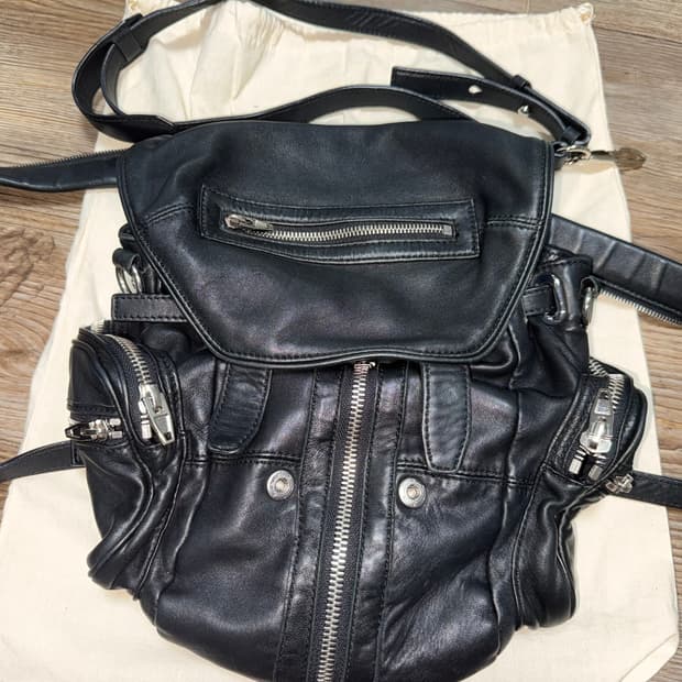 알렉산더왕 마르티 백팩 