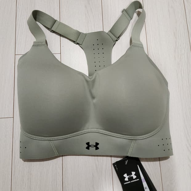 택새상품)언더아머 여성 UA 업리프트 하이 스포츠 브라 32D

정가89