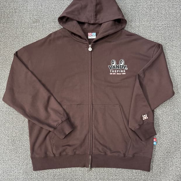 반디더핑크 SM타운 후드집업