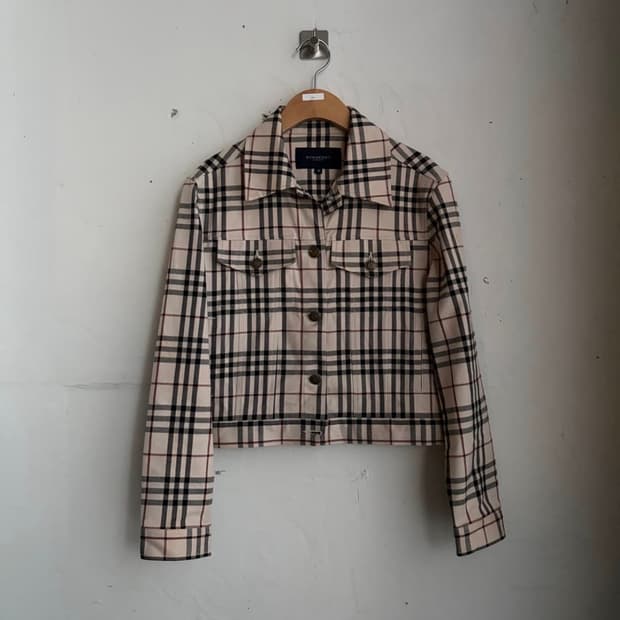 버버리 체크 자켓