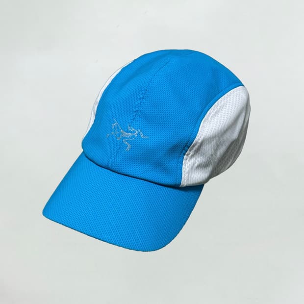 아크테릭스 엑셀레로 캡