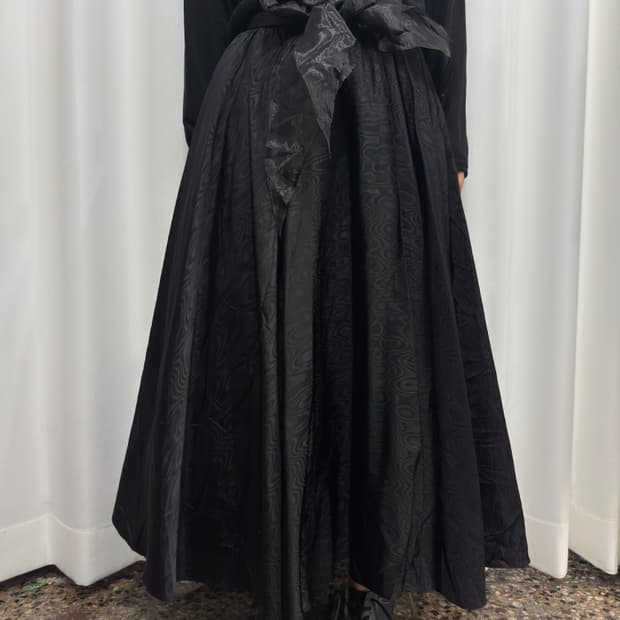 pleats long skirt