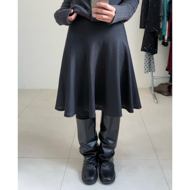 폴스튜어트 미디 스커트