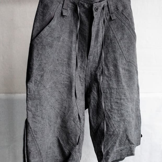 [M] Blackmerle split shorts / binchō-tan
