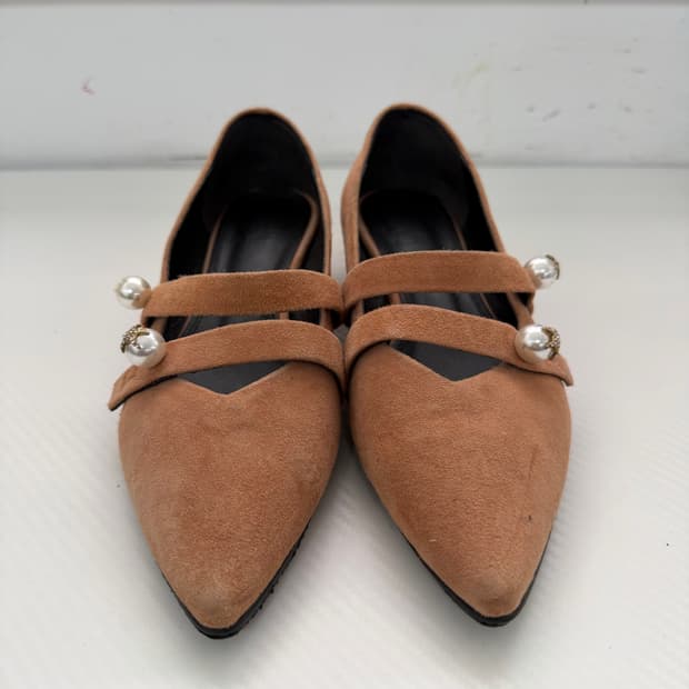 정품) 랑방 한섬 스웨이드 펄 장식 플랫 구두 240