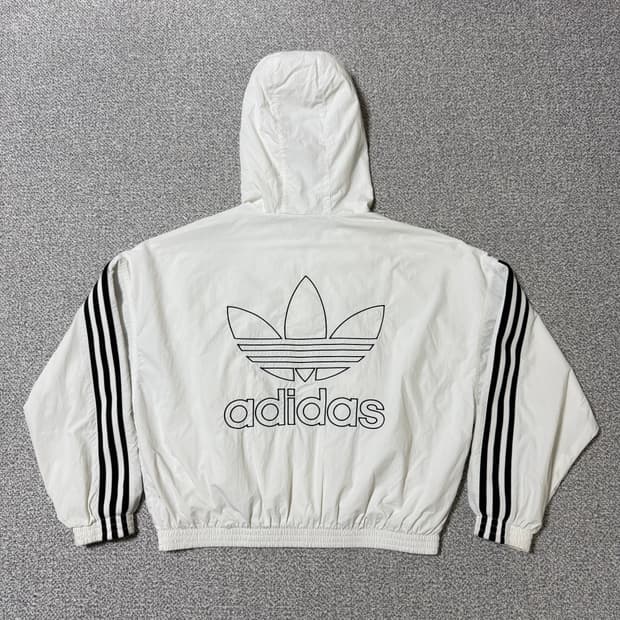 아디다스 크롭 바람막이 XS