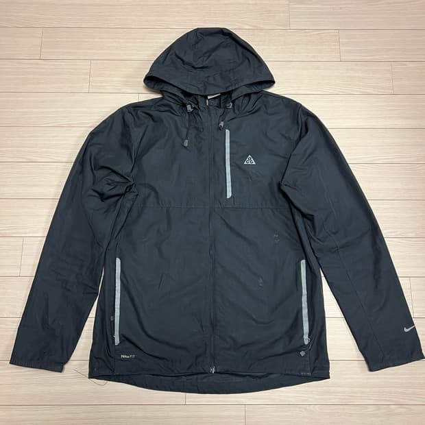 나이키 ACG 바람막이 후드 자켓 블랙 / XL