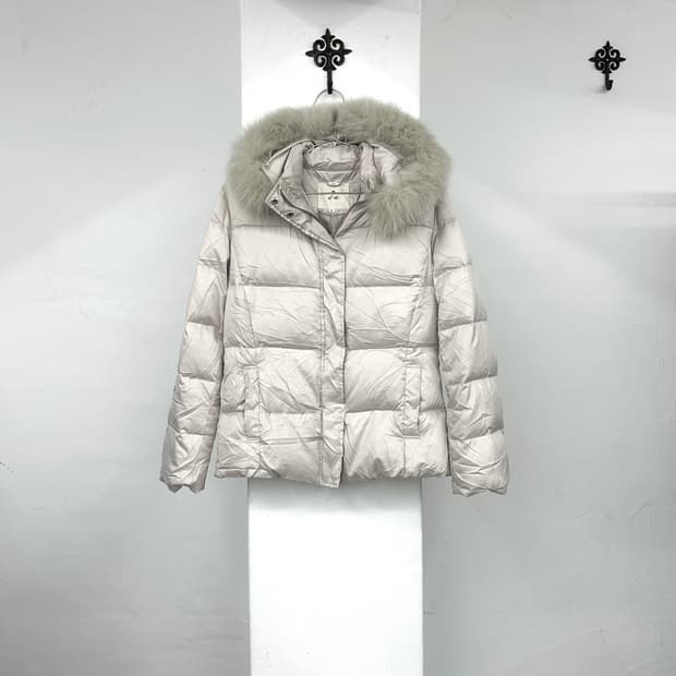  Ivory pink down fur jacket 