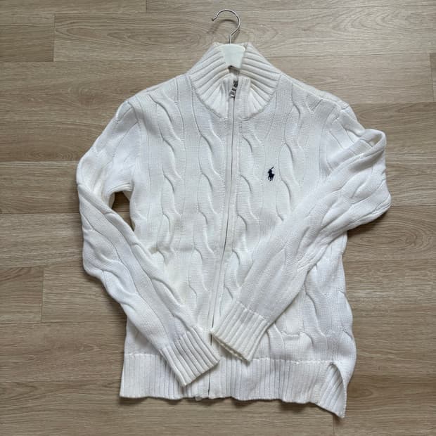 폴로 화이트 니트집업 