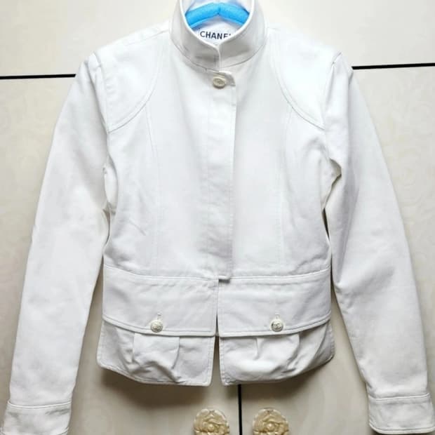 [정품] 샤넬 자켓 화이트/아이보리 44~55 (여성용) 한정판