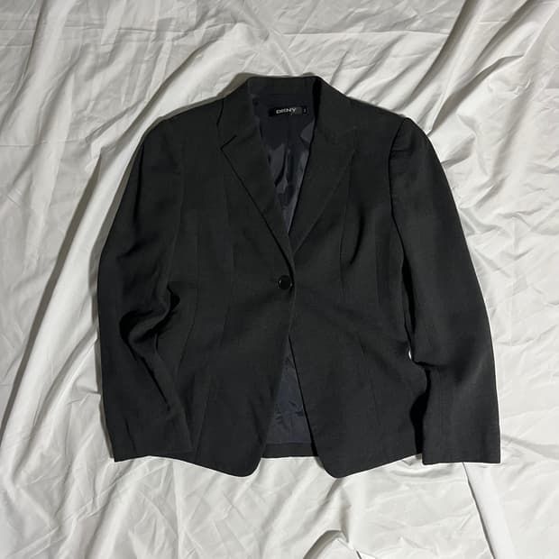 DKNY . 차콜 원버튼 블레이저