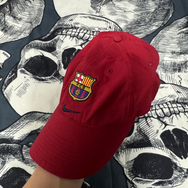 00s 나이키 바르셀로나 볼캡 모자(모자깊음 거의대두볼캡)