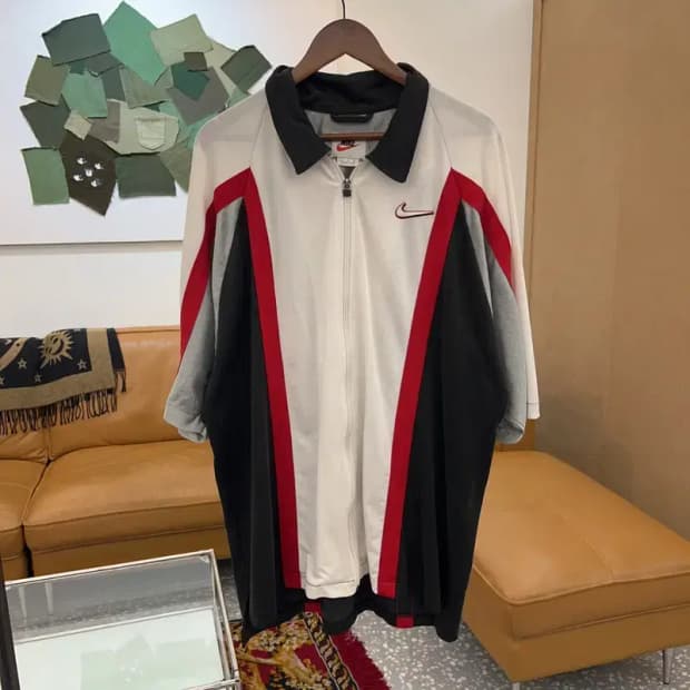 나이키 올드스쿨 반팔 집업 져지 110 C04222